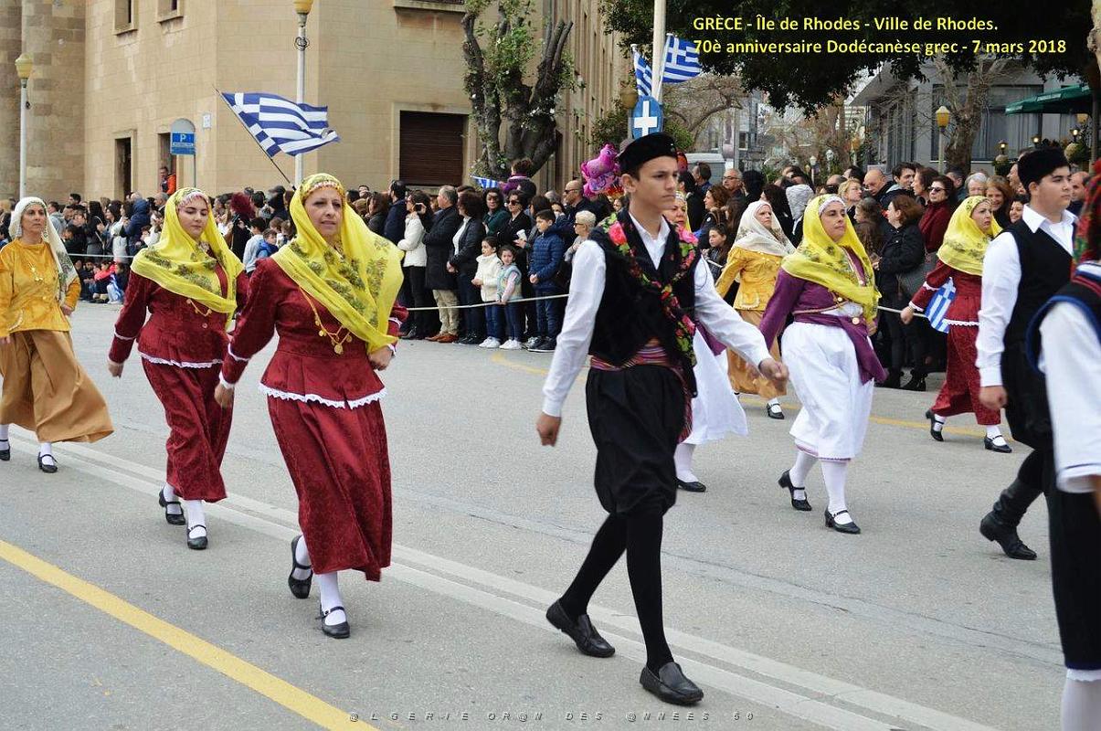 180- Rhodes- Defile Dodecanese grec.JPG